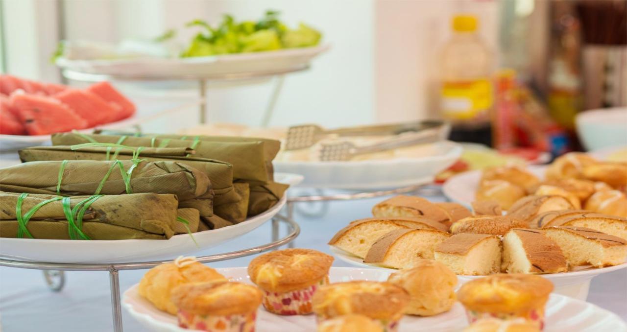 Van Mieu Hotel Hanoi Dış mekan fotoğraf